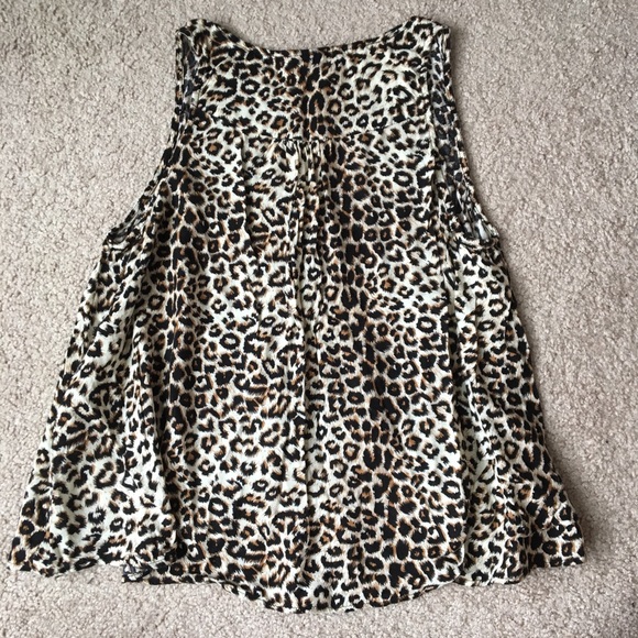 Sparkle & Fade Cheetah Blouse with Buttons - Picture 4 of 5